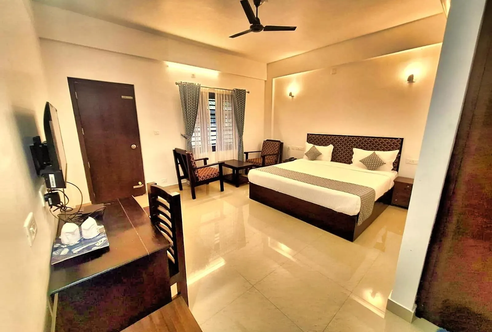 Hotel Bob Green Aura Sultan Bathery India